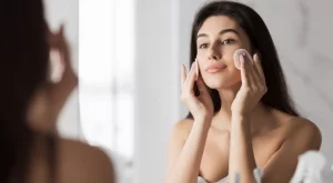 4 домашно приготвени тоника за стъклена кожа само с 2 съставки