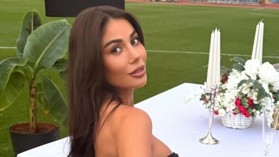 Даниела от "Ергенът" вбесила и продуцента на "Като две капки вода" (ВИДЕО)