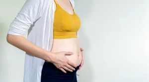 5 упражнения за диастаза, с които да стегнете корема след раждането