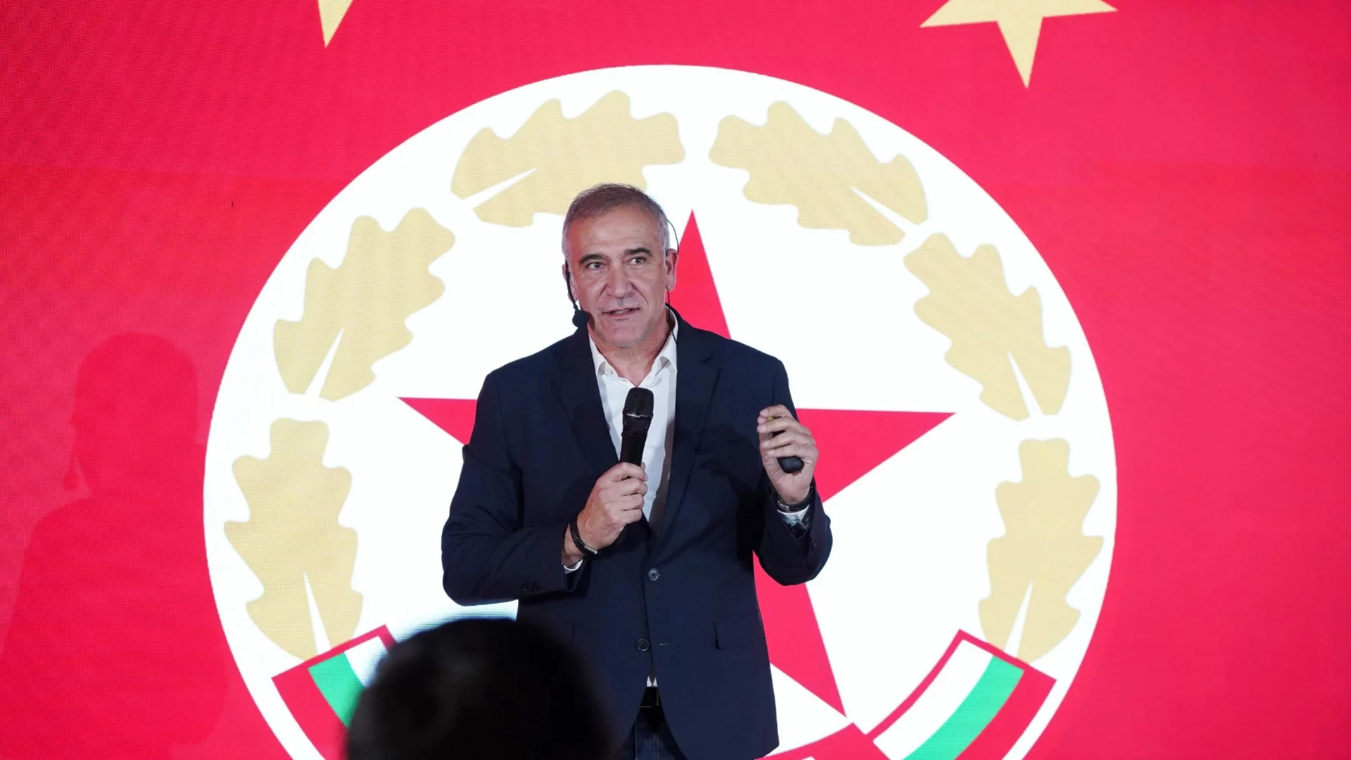 Actualno.com пита Пауло Нога: Ще останат ли скаутите на ЦСКА в клуба? (ВИДЕО)