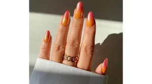 Маникюрът "на залез" превзема Instagram (СНИМКИ)