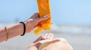 Най-вероятно забравяте да нанесете слънцезащита на това място, но е важно