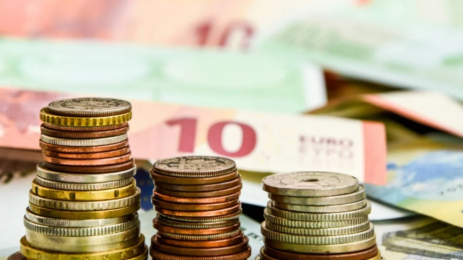 Еврото загуби второто място при световните резерви на централните банки