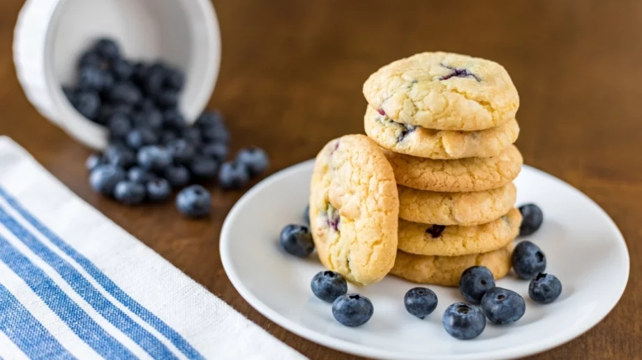 Сладки с боровинки (лесни, здравословни, без яйца)