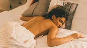 Яжте това преди лягане, за да ускорите метаболизма и за по-добър сън