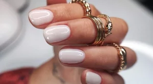 5 цвята маникюр, които отиват на всичко (СНИМКИ)