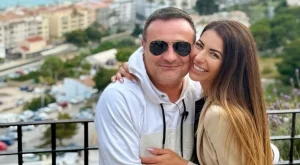 Новата на Рачков се похвали със скъп подарък за рождения си ден (ВИДЕО)