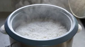 Ето защо винаги трябва да готвите ориза си с малко оцет