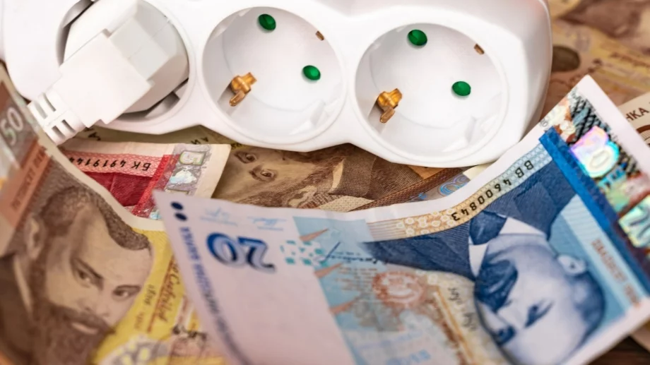 Ето с колко поскъпват токът и парното от 1 юли