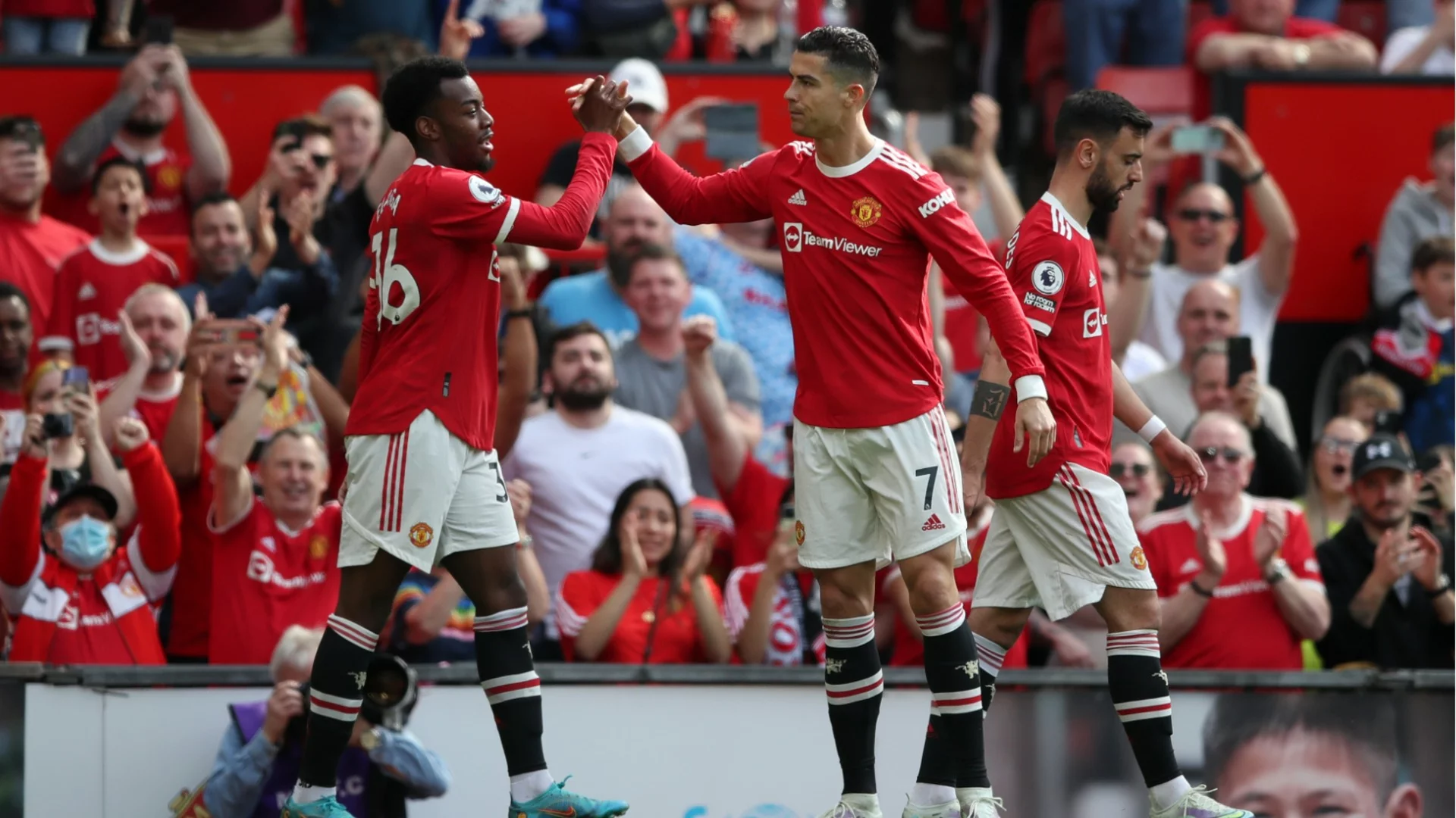 Бивш любимец на „Олд Трафорд“, изгонен от Ерик тен Хаг, пред голям трансфер във Висшата лига