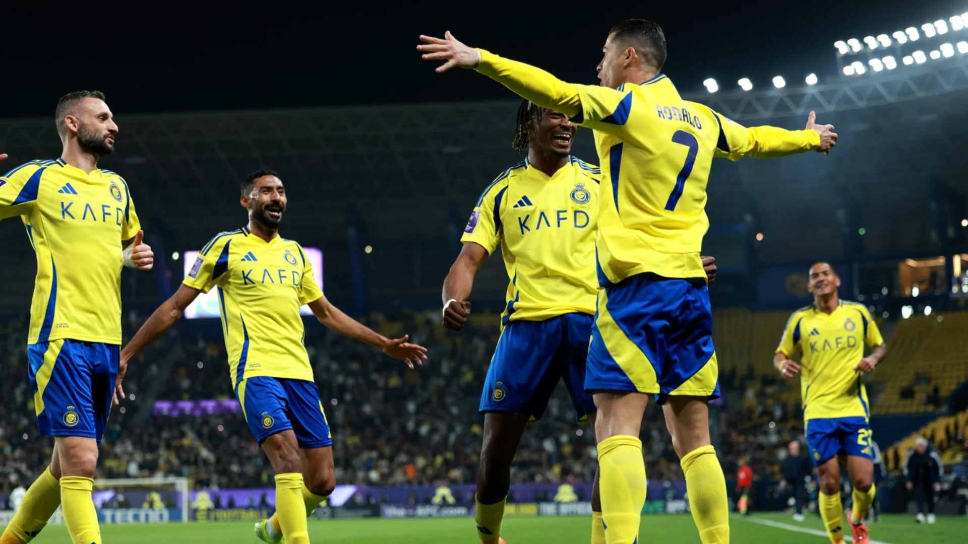 Бившият президент на ФИФА изригна: Загубихме футбола в полза на Саудитска Арабия