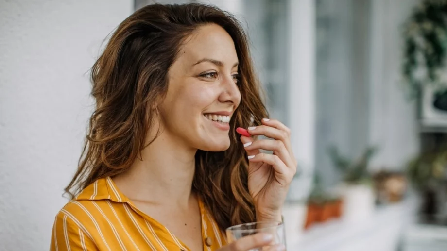Перименопауза? 6 хранителни добавки, които жените трябва да пият