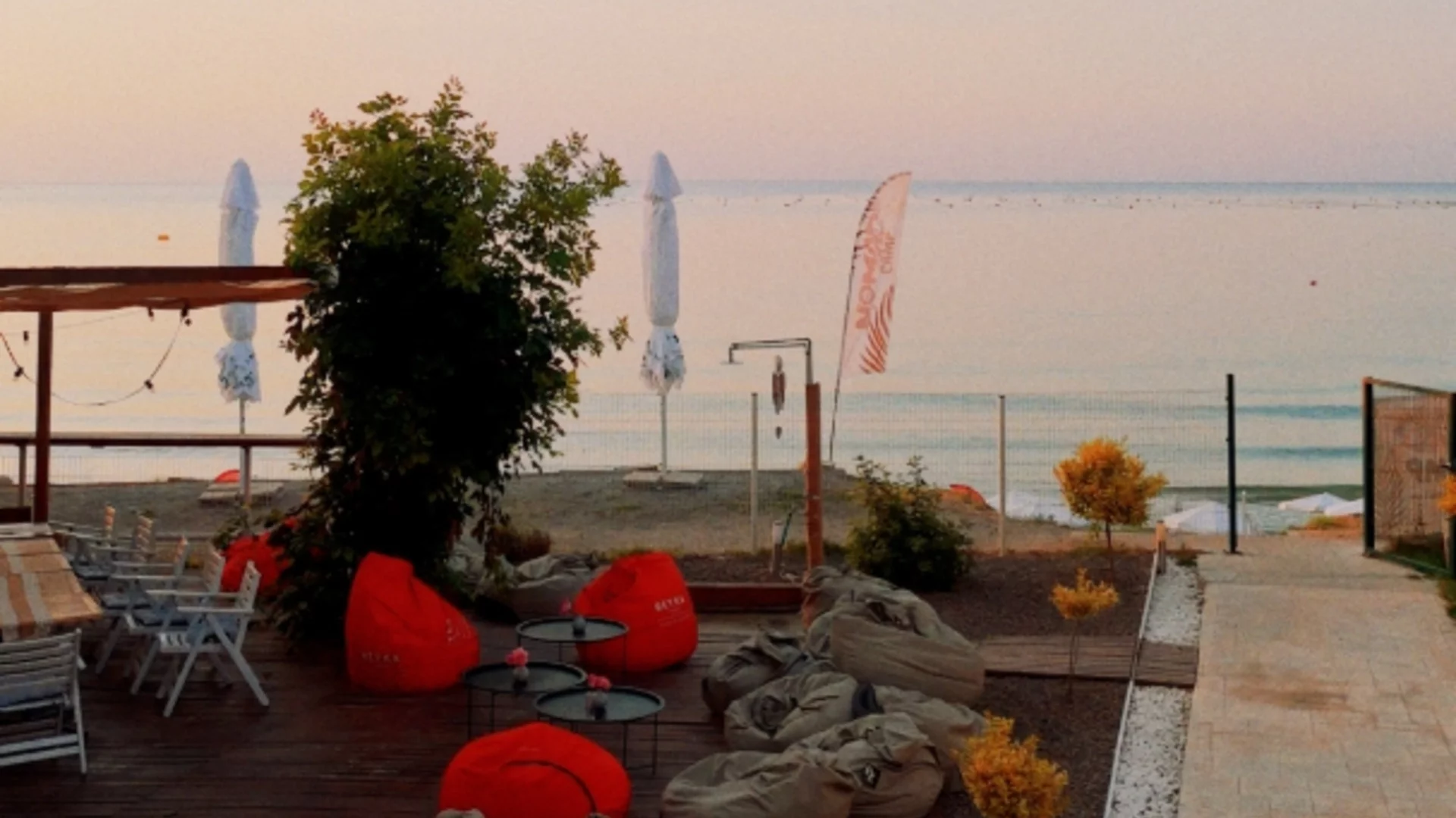 Почивката на вашите мечти: Nomad Camp Ravda 