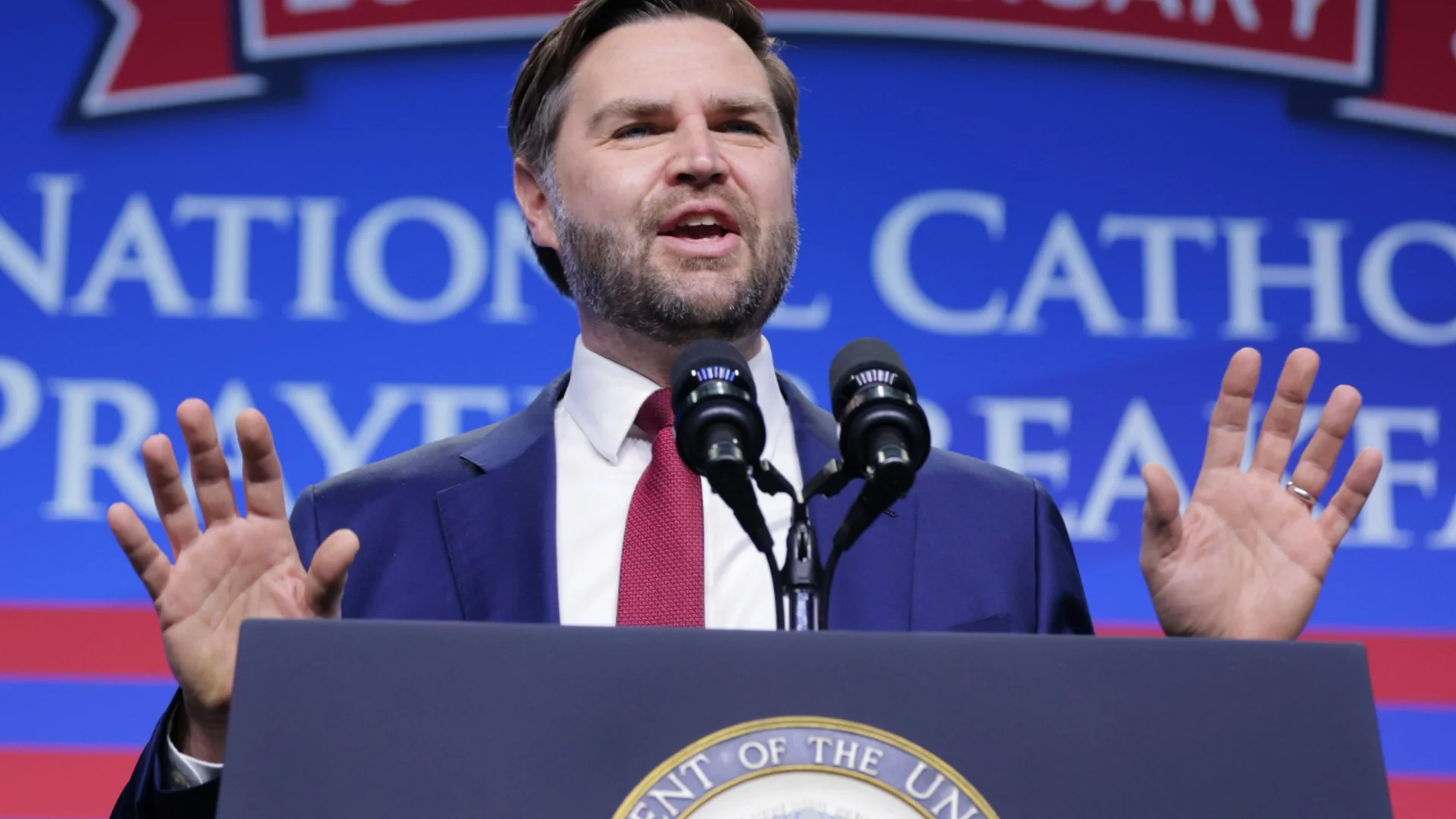 Май ще ни стигнат американците