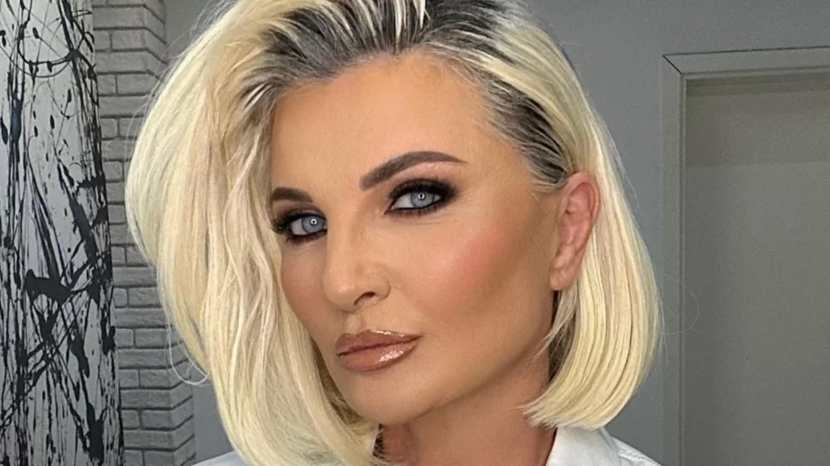 Силвена Роу на 61: Без филтър и тайни (СНИМКА)