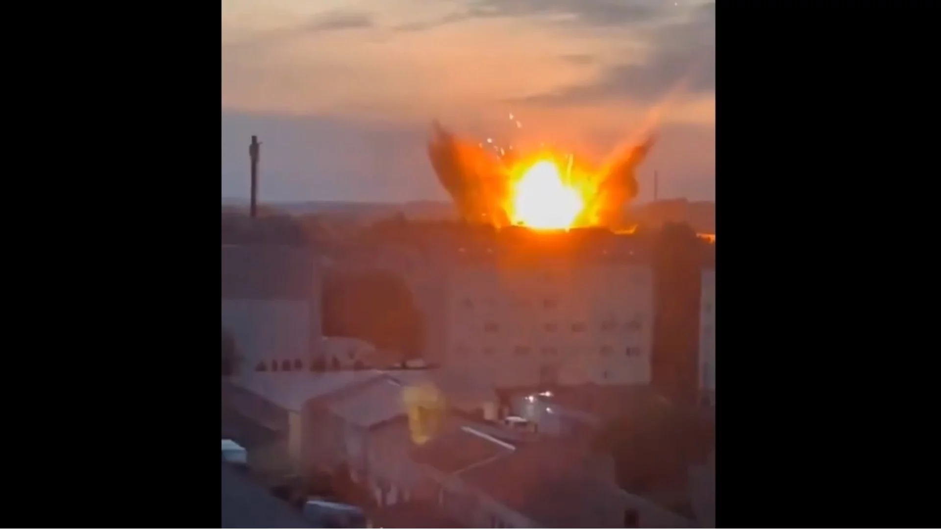 Военна ескалация между Камбоджа и Тайланд: Има убити и много ранени (ВИДЕО)