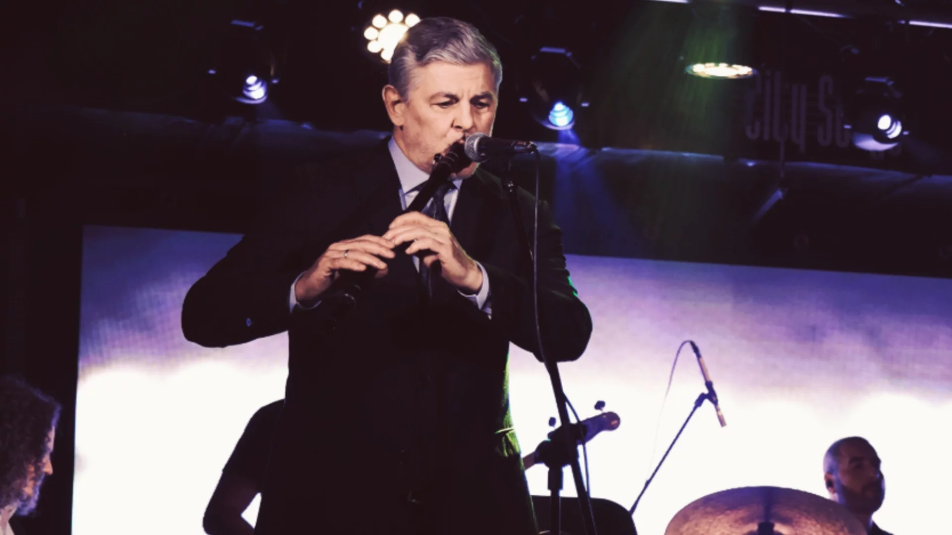 Безплатен концерт на Теодосий Спасов и джаз квартет в София