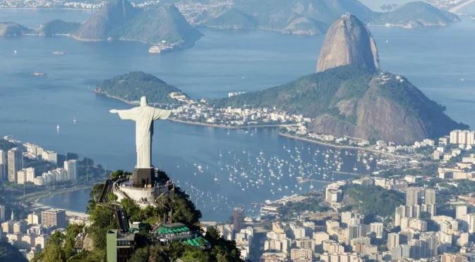 Какво значи „Рио де Жанейро“ и какво търси януари в Бразилия?