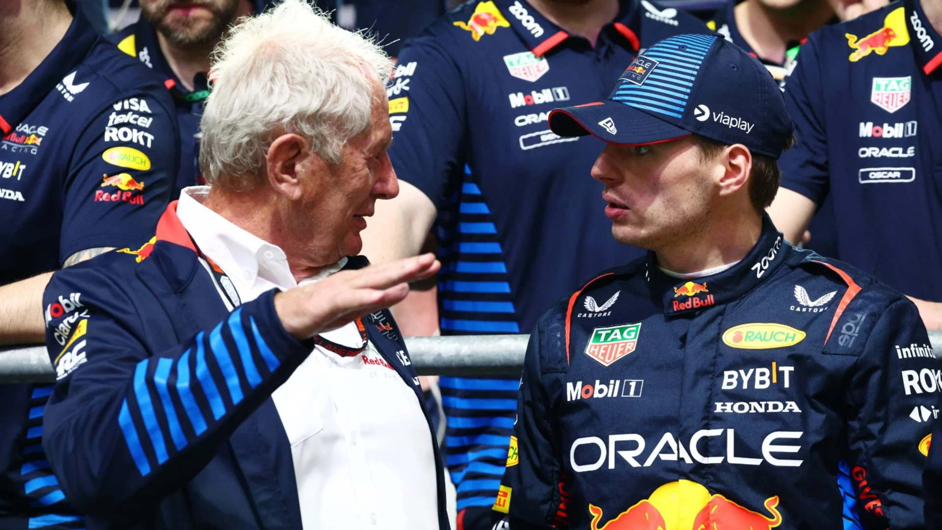 От Ред Бул развяха бялото знаме - световният шампион няма шанс да се бори за титлата във Формула 1