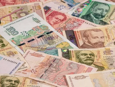 Средната заплата в България надмина 2500 лв.