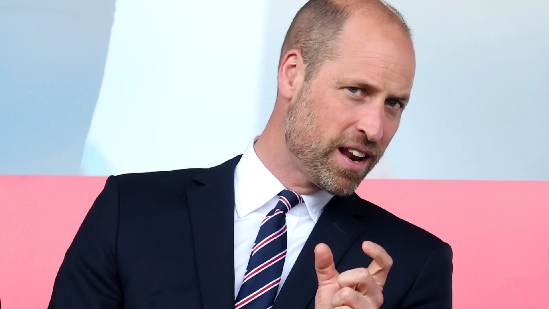 Принц Уилям реши да спи на улицата и започна дългогодишна мисия (СНИМКИ)