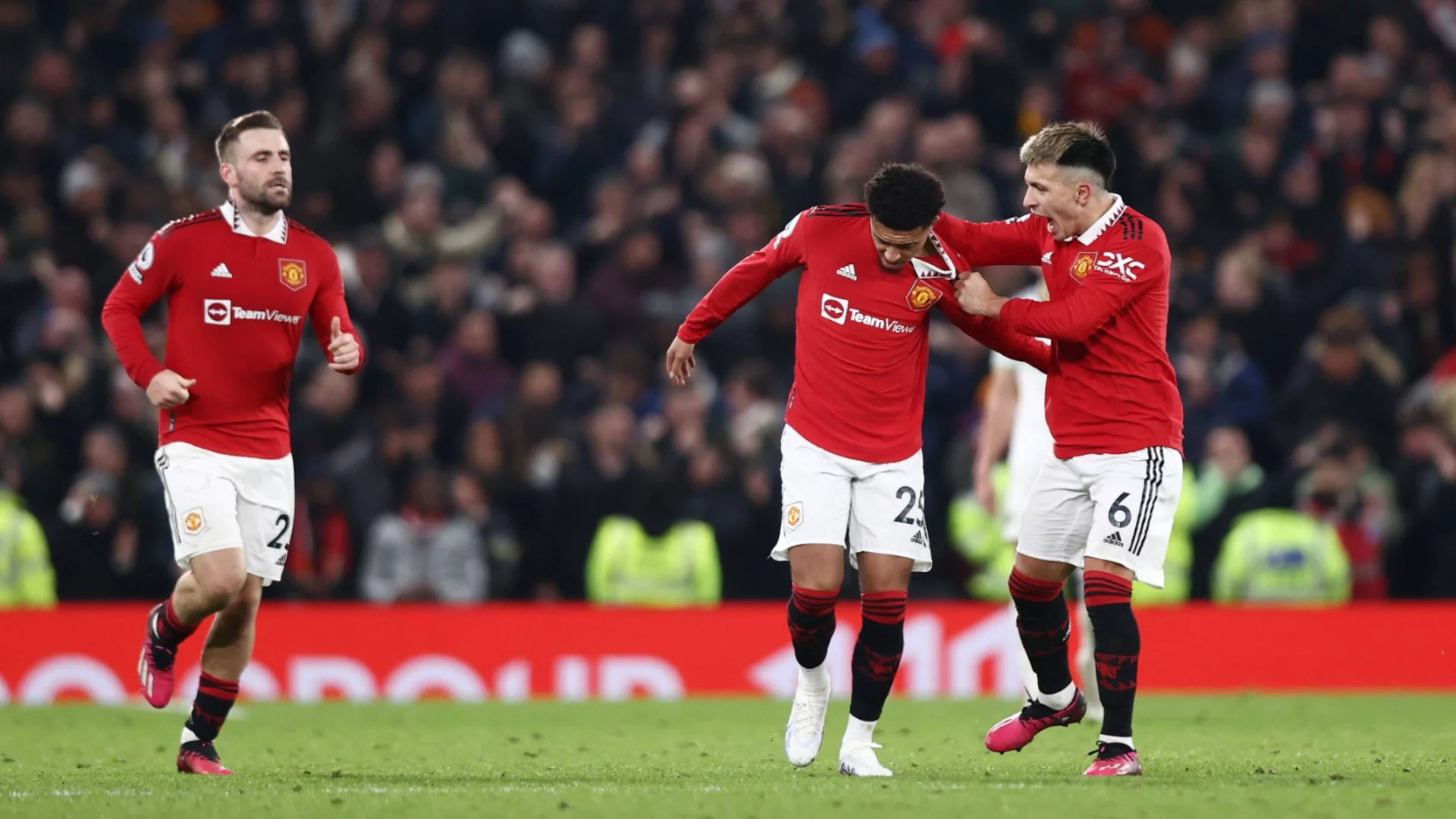 Рома извади 20 милиона паунда за ненужен в Манчестър Юнайтед