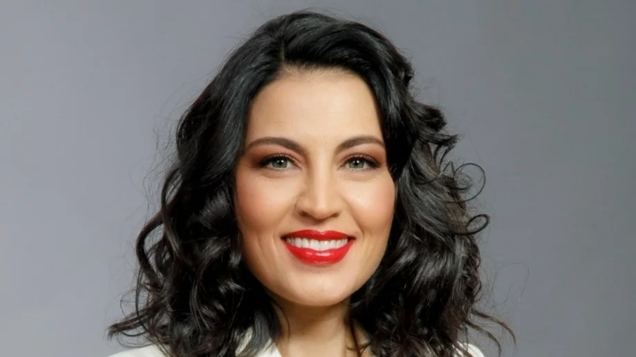 Откровена: Емоционалната равносметка на Деси Стоянова (СНИМКИ)