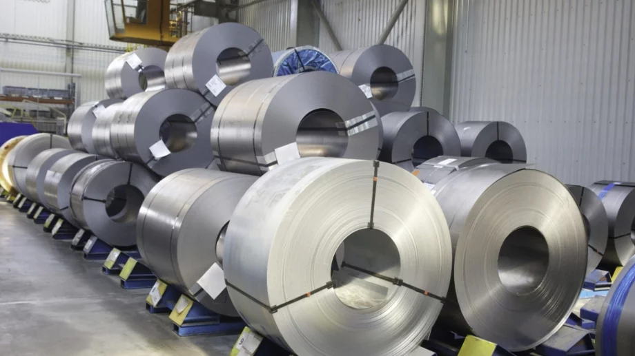 САЩ разшириха още митата за стоманата и алуминия