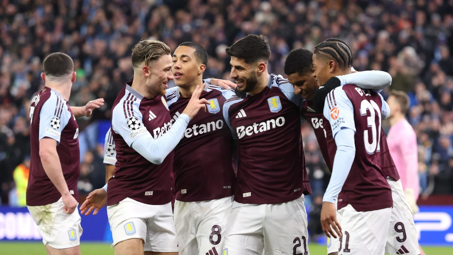 Високоскоростно крило на Висшата лига премина в Серия А