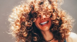 Домашна маска с чиа и кокосово масло за бърз растеж на косата