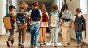 Как да пазаруваме, за да изберем безопасни и качествени стоки за учениците