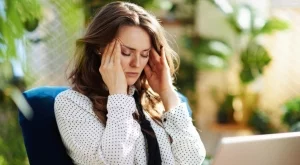 Ето защо ни боли главата, когато спрем да пием кафе