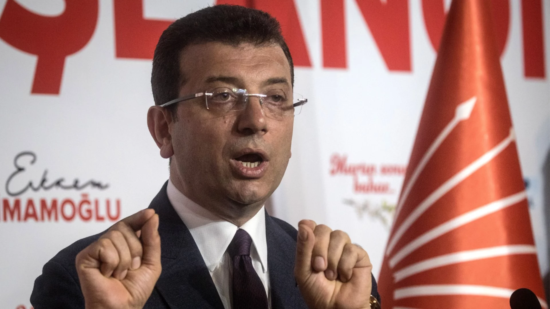 Не позволиха на европейски кметове да посетят в затвора Имамоглу