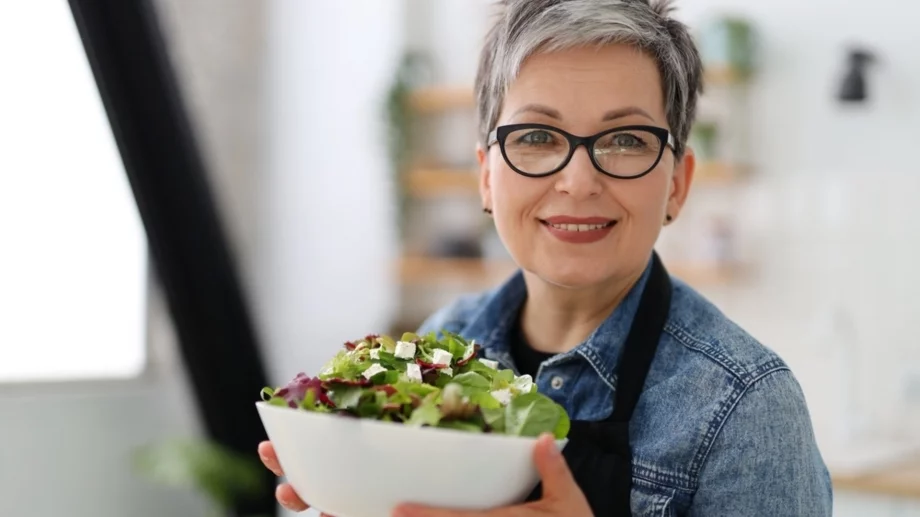 Това са 5-те най-добри храни за жените над 50 години 