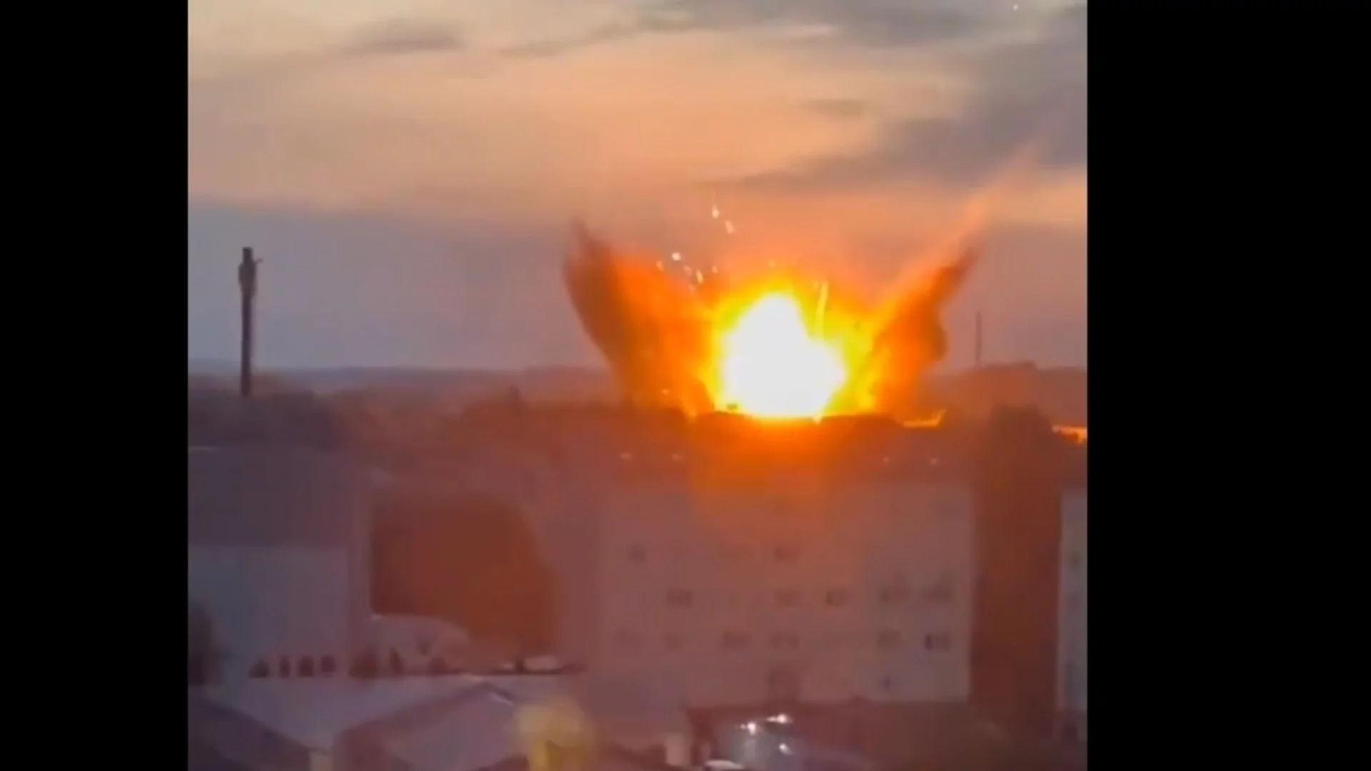 След разговор с врага: Премиерът на Тайланд загуби поста си