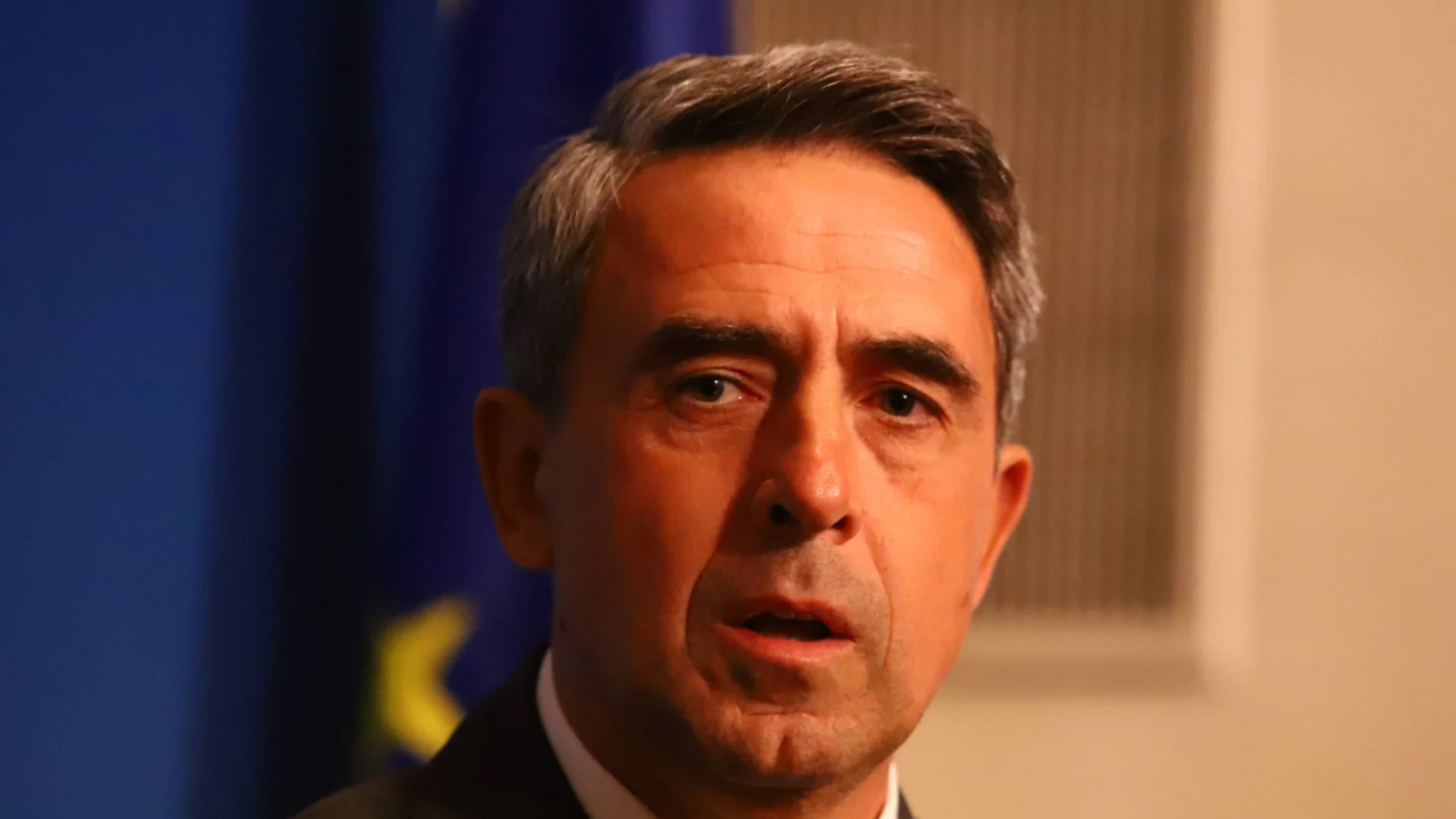 Плевнелиев вижда връзка с думи на Фон дер Лайен за Путин и случката в България