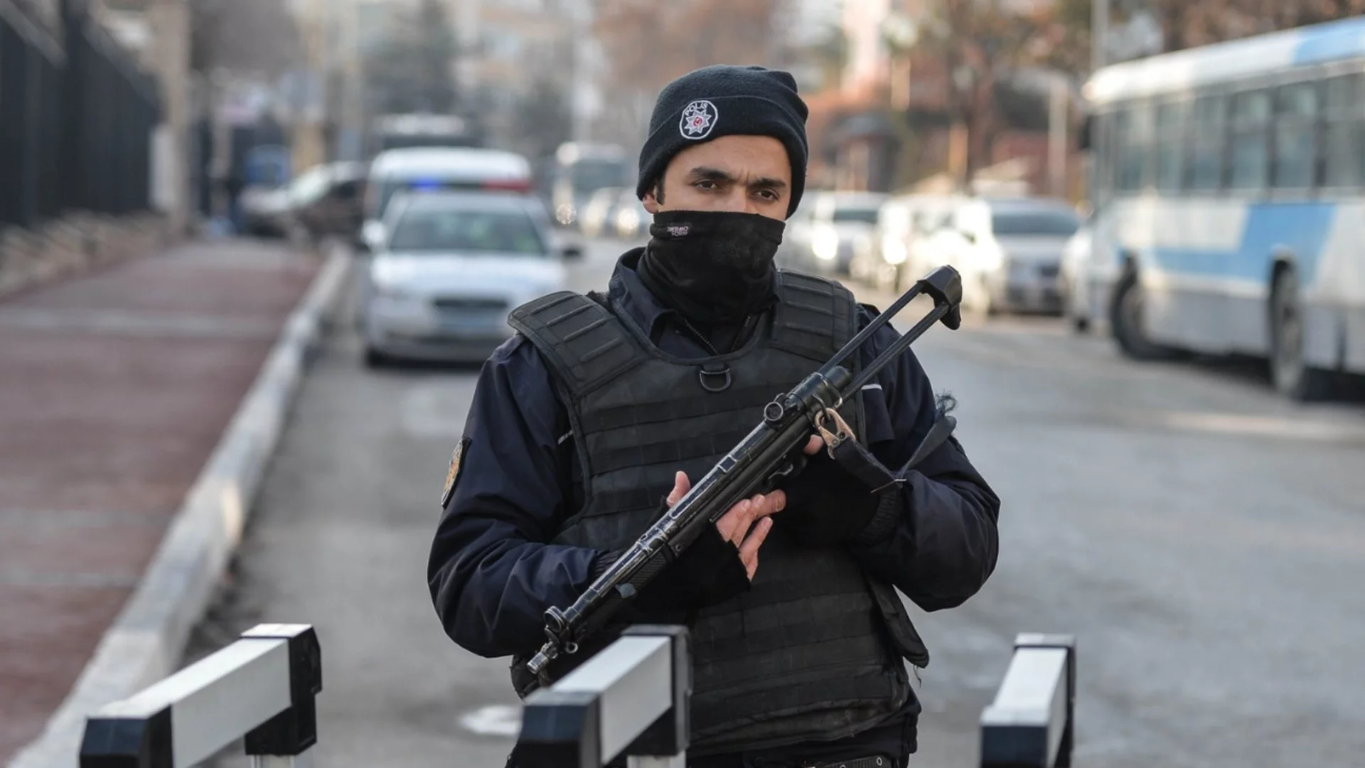 Въоръжено нападение срещу болница в Истанбул