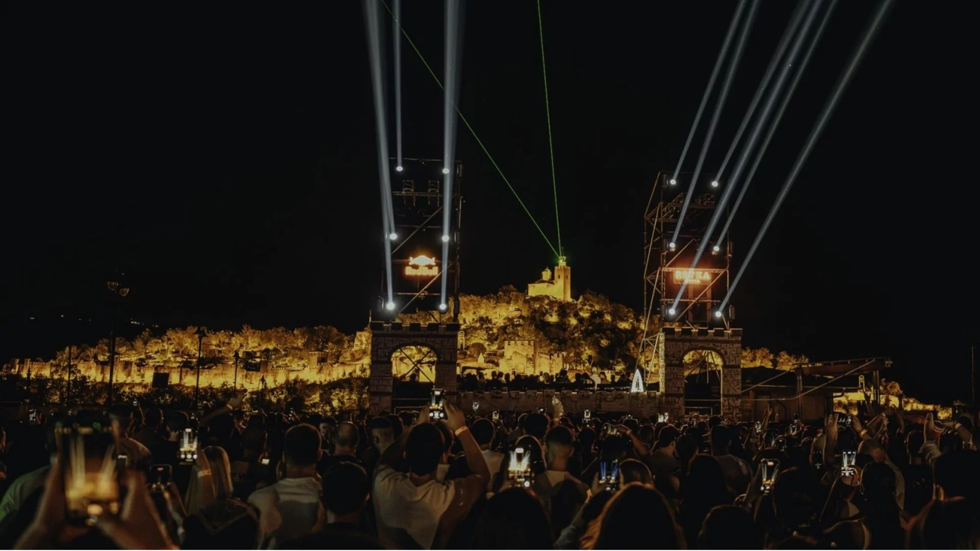 Saké и Agents of Time: Една вечер, която промени Велико Търново