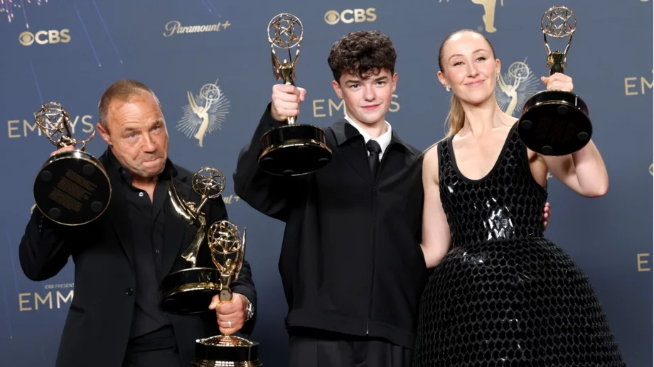 Минисериалът "Юношество" обра наградите "Еми". Пълен списък на отличените