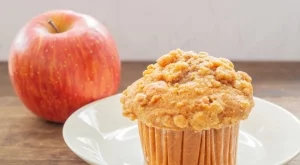 Безглутенови мъфини с ябълков крамбъл