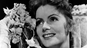 120 години от рождението на "най-божественото създание, което някога се е появявало на екрана”