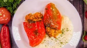 Пълнени чушки, но приготвени в тенджера