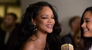 Мечтана дъщеричка: Риана роди третото си дете (СНИМКИ)