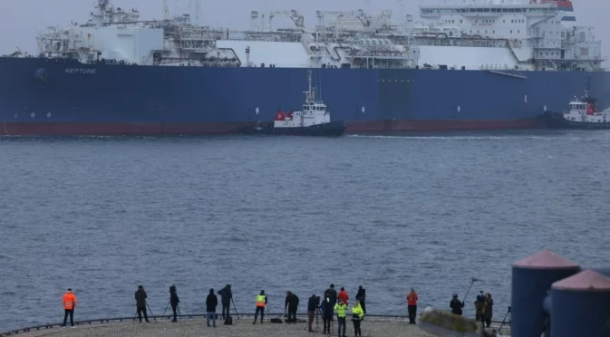 "Грийнпийс": Европейски компании плащат на Русия милиарди за газ под формата на данъци