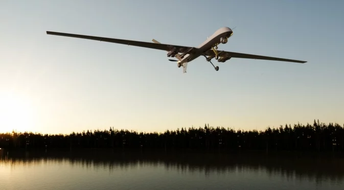 Украински дрон навести руските окупатори в Нова Каховка и уби лидера на общинския съвет (СНИМКИ, ВИДЕО)