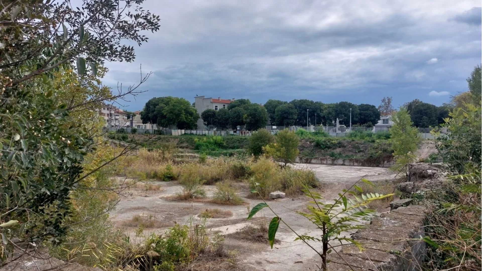 Община Бургас обяви международен архитектурен конкурс за терена на Дупката