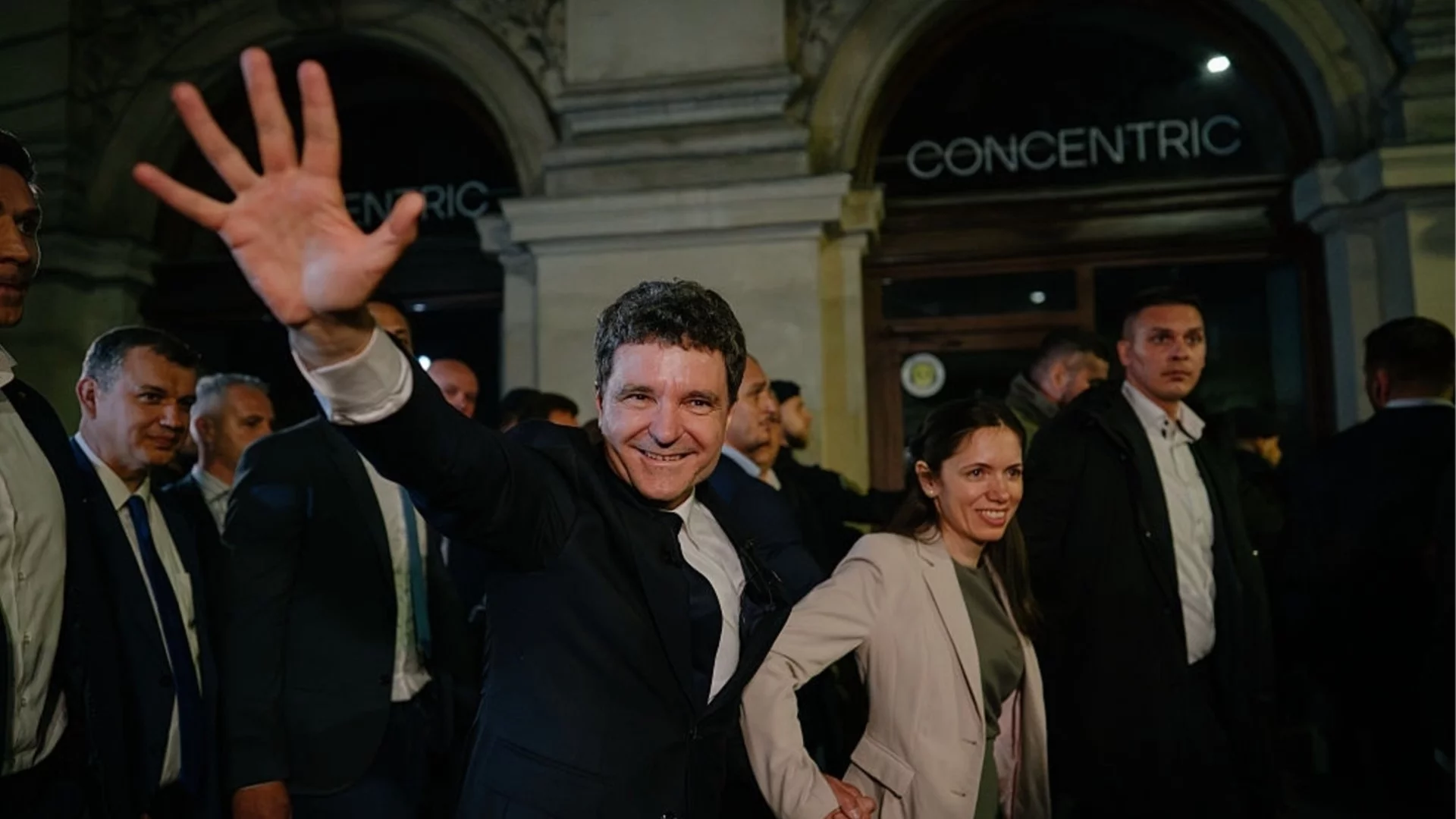 Румъния оповести доклад за намесата на Русия в анулираните президентски избори