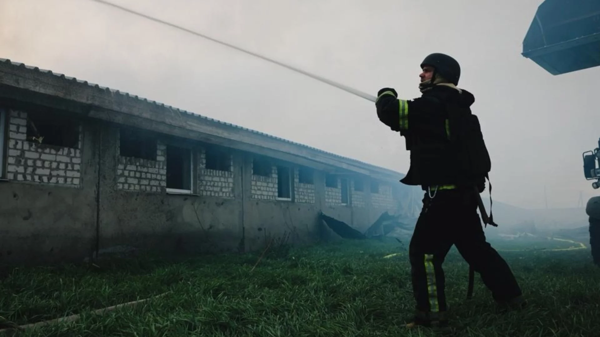 13 000 прасета бяха убити при руска атака с дронове срещу свинекомбинат в Украйна (СНИМКИ)