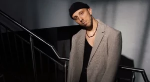 Robi ще подгрява Графа на големия му концерт на 15 ноември