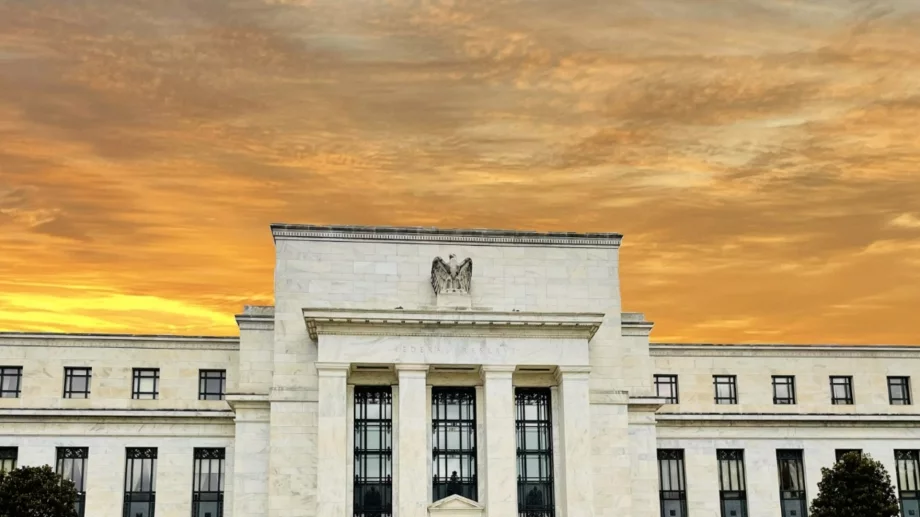 Разделение във Федералния резерв за лихвите